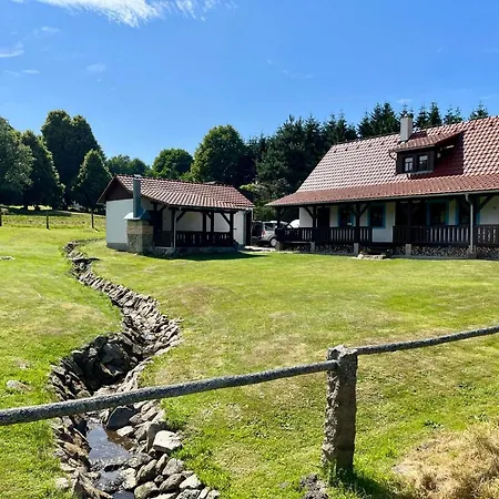 Kaproun - Studeny Pramen بيت للعطل